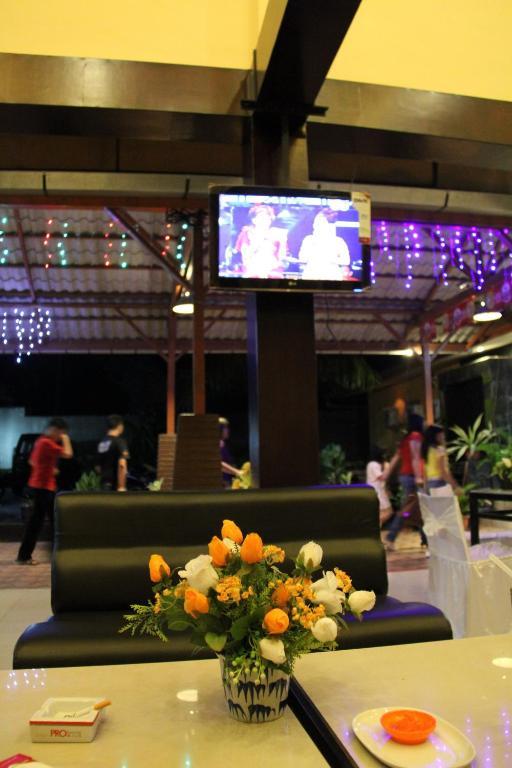 Hotel Sing A Song Pematang Siantar Buitenkant foto