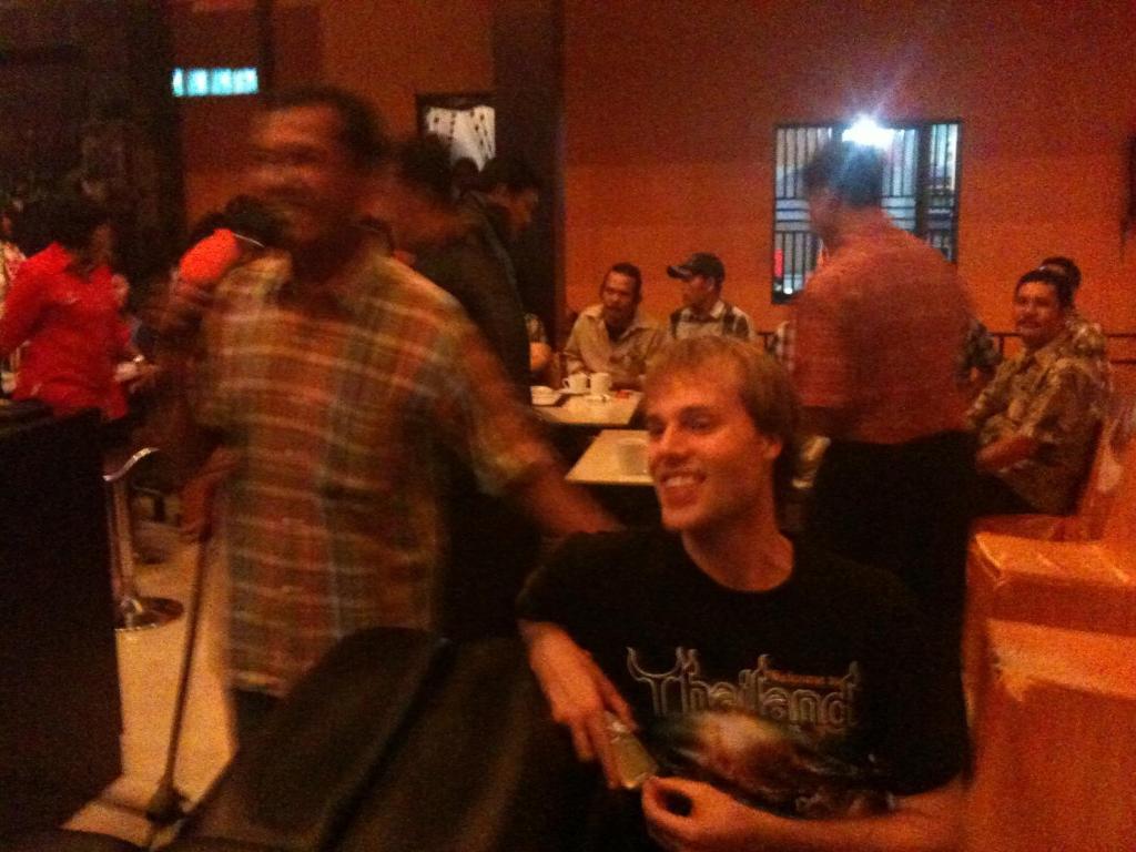 Hotel Sing A Song Pematang Siantar Buitenkant foto