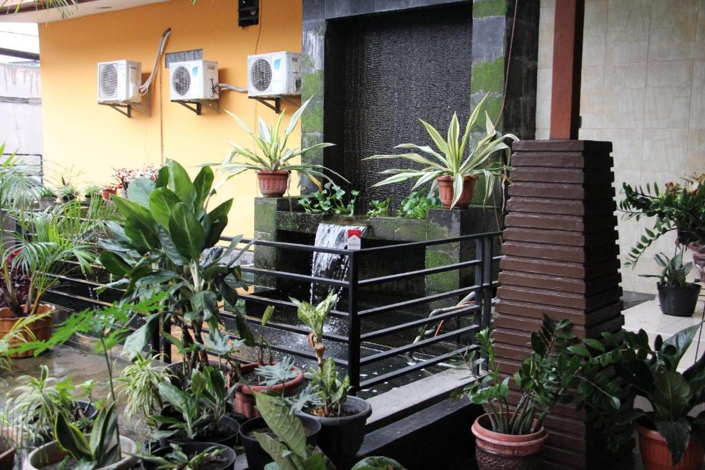 Hotel Sing A Song Pematang Siantar Buitenkant foto